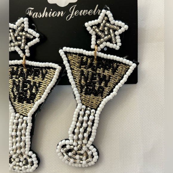 NEW Bundle 2 prs Beaded Earrings Christmas Tree and New Years - Picture 6 of 7